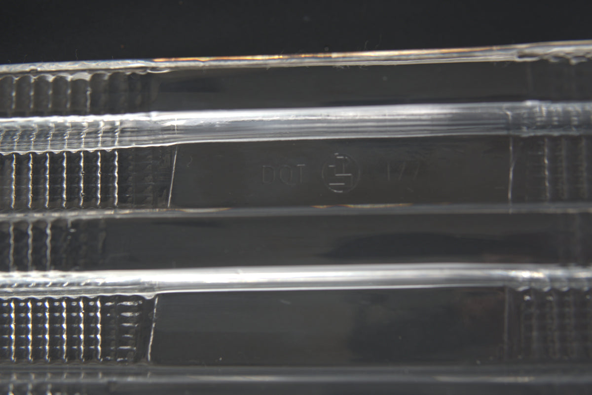1990 - 1998 Mercedes R129 Sl Clear Tail Light Lenses