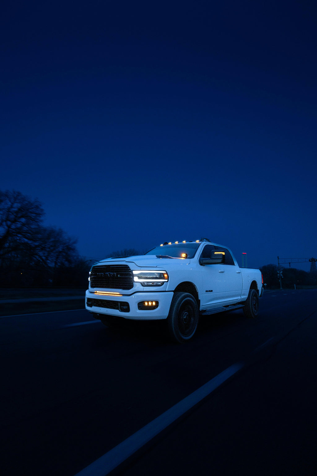 2025+ RAM 2500/3500 Fog Light Kit