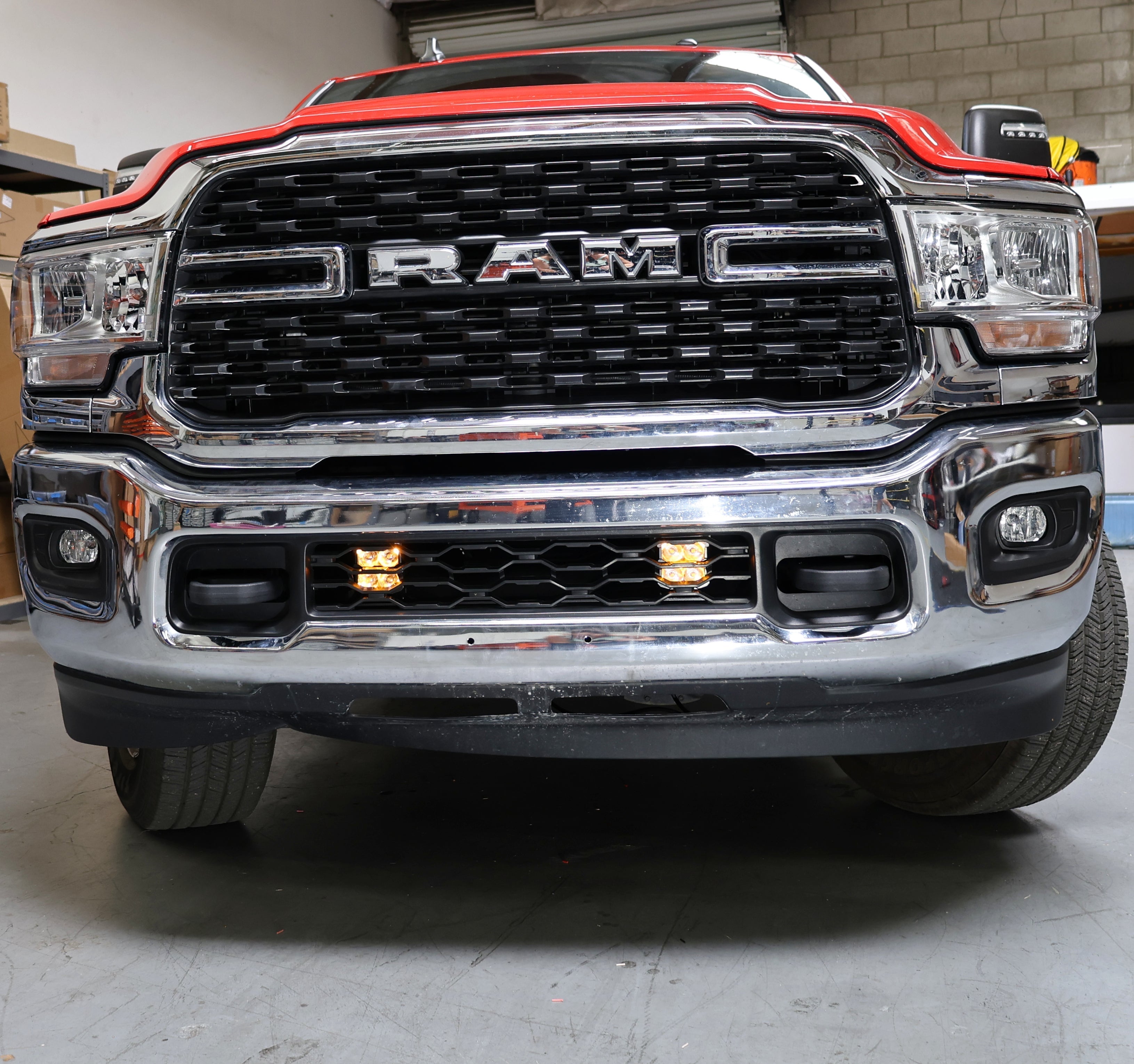 2019-24 RAM 2500/3500 Lower Grille Light Pods