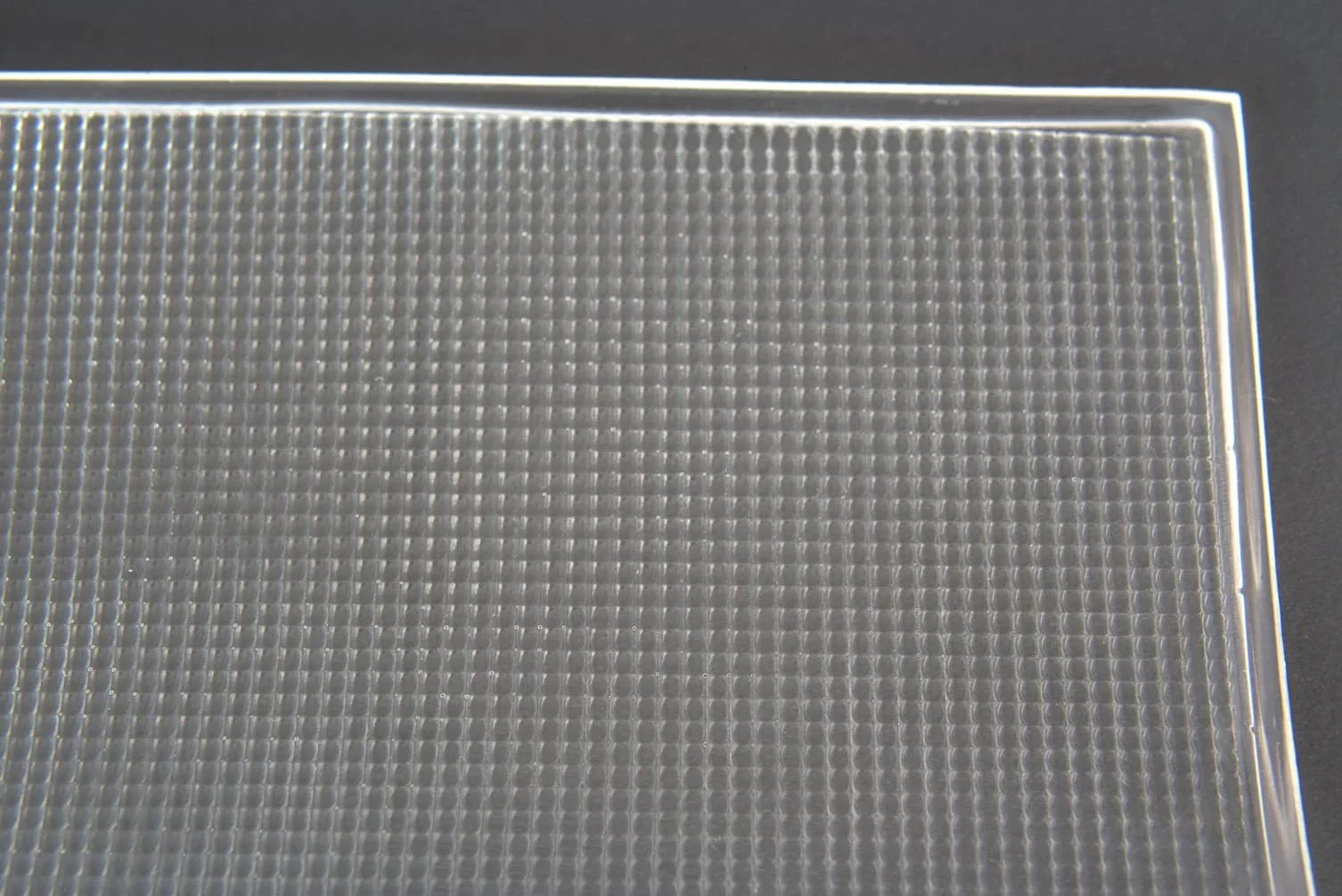 1995–1999 Mitsubishi Eclipse Clear Center Garnish | 2G Eclipse Rear Garnish