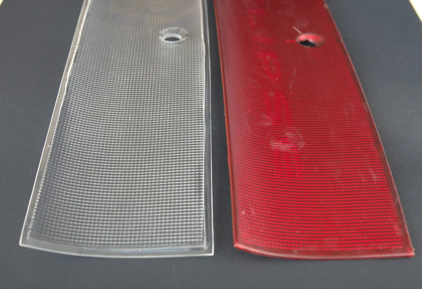 1995–1999 Mitsubishi Eclipse Clear Center Garnish | 2G Eclipse Rear Garnish